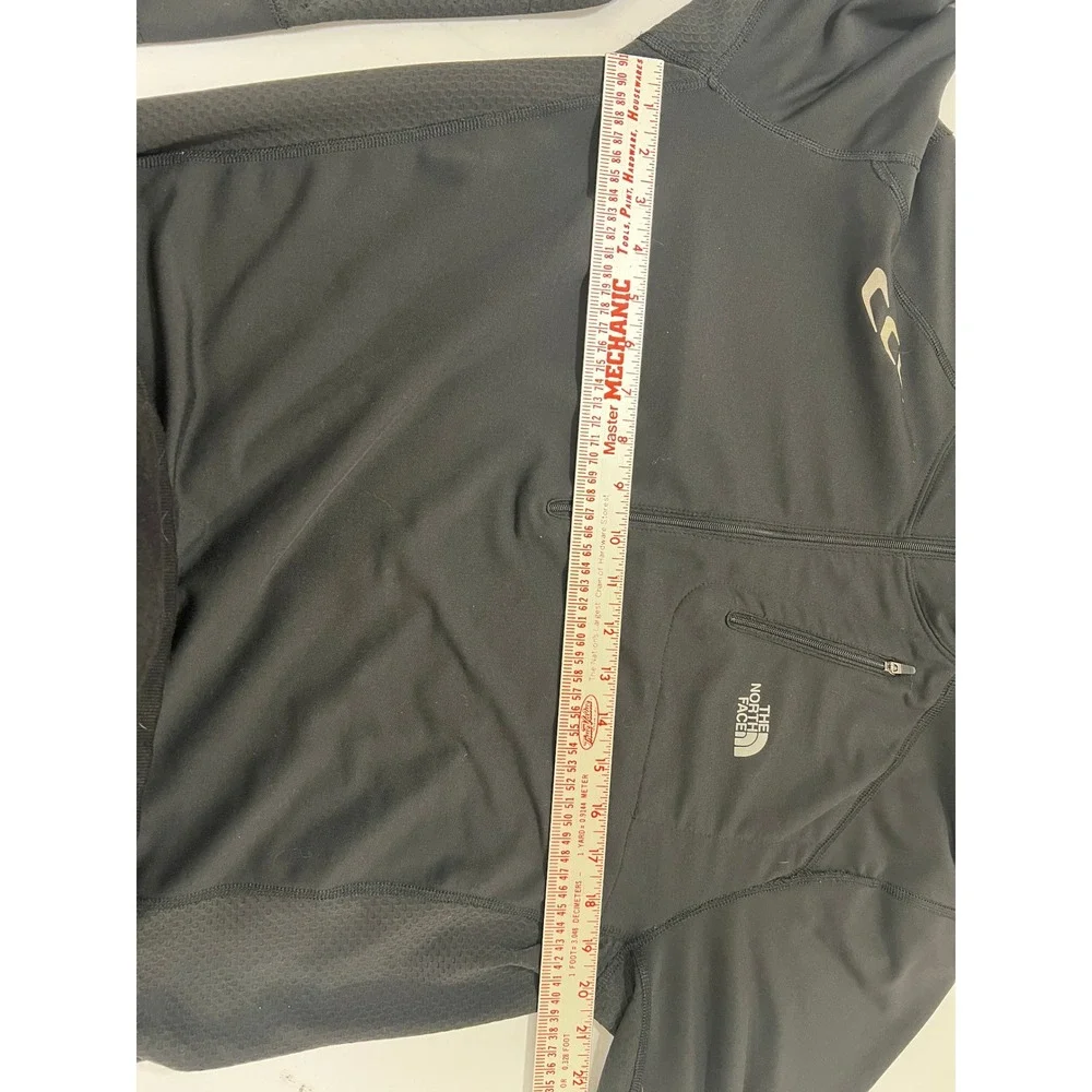 The North Face‎ Flight Series Mens L Black 1/4 Zip Long Sleeve Pullover Athletic